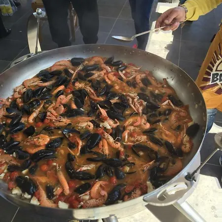 Alojamento de Acomodação e Pequeno-almoço Magale
