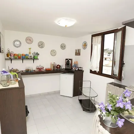 Alojamento de Acomodação e Pequeno-almoço Magale Santa Maria al Bagno