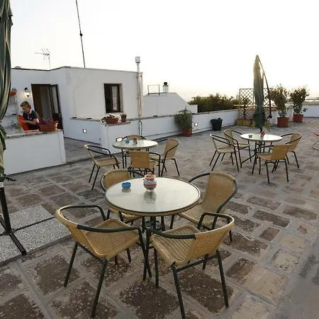 Alojamento de Acomodação e Pequeno-almoço Magale Santa Maria al Bagno
